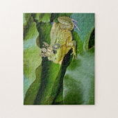 リリーパッドに飾られたカエルの王子様 ジグソーパズル (縦)