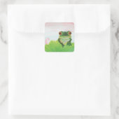 リリーパッドの四角いステッカーの後ろの緑のカエル スクエアシール (バッグ)