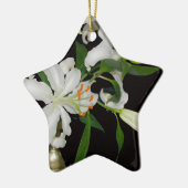 リリー芸術的コレクション–1 セラミックオーナメント (左)