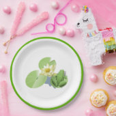 リリー・パッドに座る小さな緑のカエル ペーパープレート (パーティー)