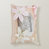 リリー、ビーチ砂、調和石アクセントピロー アクセントクッション (正面(垂直))