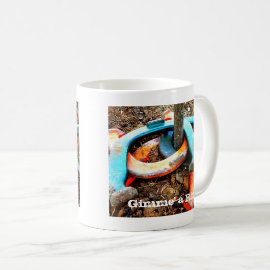 リンガーの馬蹄投げギフトを贈る コーヒーマグカップ (正面右)