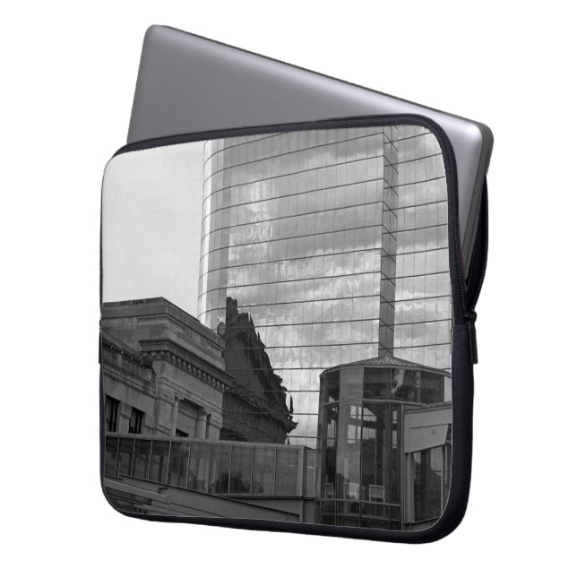 リンク ラップトップスリーブ (正面左)