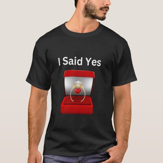 リングとハートでプロポーズ成功 指輪 リング Tシャツ (正面)