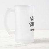 リングの前の最終的な試み フロストグラスビールジョッキ (左)