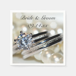 リングや輪と白結婚真珠 スタンダードカクテルナプキン