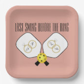 リングや輪のピックル結婚ボール前の最後のスイング ペーパープレート (正面)