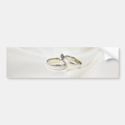 リングや輪オンサテン バンパーステッカー (正面)