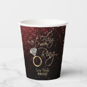 リングや輪バチェロレッテの前の最後の浮動 – 赤 紙コップ (正面)