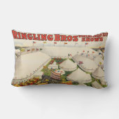 リング状の眉。サーカス ランバークッション (裏面)