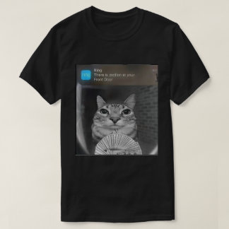 リング通知猫ミーム | 楽しいドアカメラアート Tシャツ