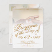 リング金ゴールド上の結婚色のカップルの針 案内ポストカード (正面/裏面)