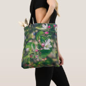 リンゴの花 トートバッグ (クローズアップ)