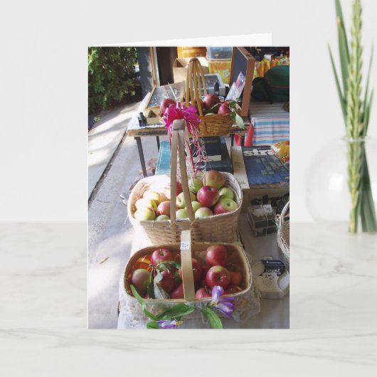 「リンゴ無料」お祝いカード カード (正面)