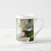 リンゴ花ピンクと白 ボーンチャイナマグカップ (右)