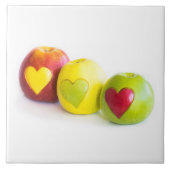 リンゴ3個 タイル (正面)