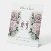 リージェンシーブリジェルトンピンクローゼズカメオオープンバー 台座サイン (正面)