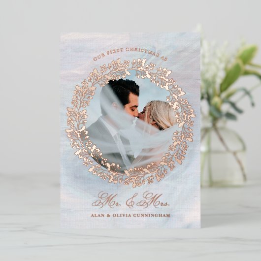 リースエレガント初めてのクリスマスの写真Mr.And Mrs. 箔シーズンカード (立ち正面)