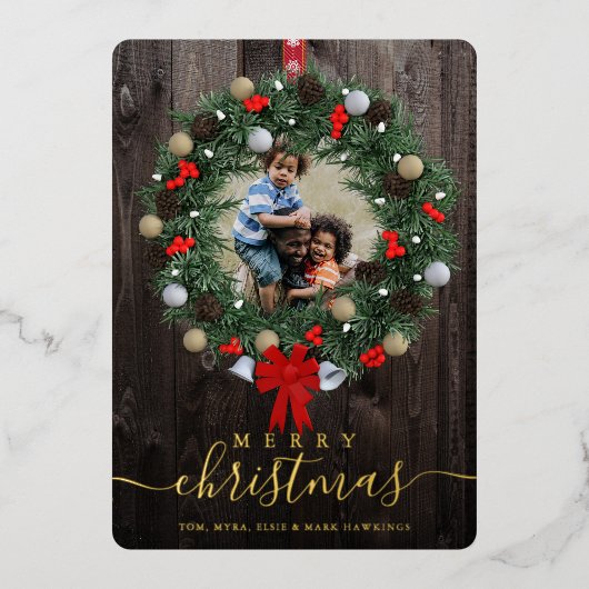 リースカスタム写真メリークリスマスファミリー名 箔シーズンカード (正面)