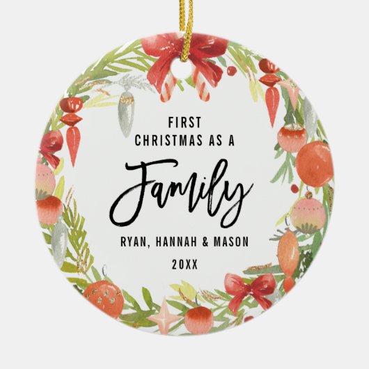 リース初めてのクリスマスを家族写真として セラミックオーナメント (正面)
