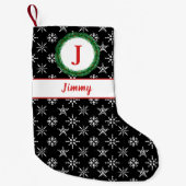 リース モノグラム あなたの名前 ブラック＆ホワイト スノーフレークス スモールクリスマスストッキング (正面)
