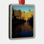 リーズ城12C.ノーマンの砦と メタルオーナメント (右)