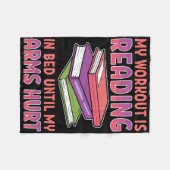 リーダギフト私のトレーニング読はベッドにある フリースブランケット (正面(横))