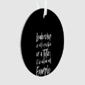 リーダーシップの例 オーナメント (正面)