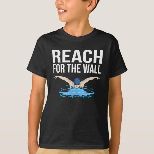 リーチのためのウォールスイムアラップおもしろい泳ぐ人ミーム Tシャツ (正面)