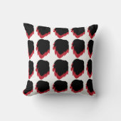 リーフブラックレッドリーフ クッション (正面)