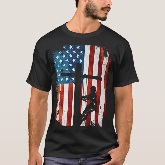 リーマンアメリカ国旗の電気ケーブルラインマン Tシャツ (正面)