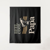 リールパカッコいいパ – 父と祖父の贈り物 タペストリー (正面)