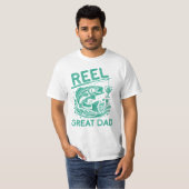 リール素晴らしパパ、魚寿命 Tシャツ (正面フル)