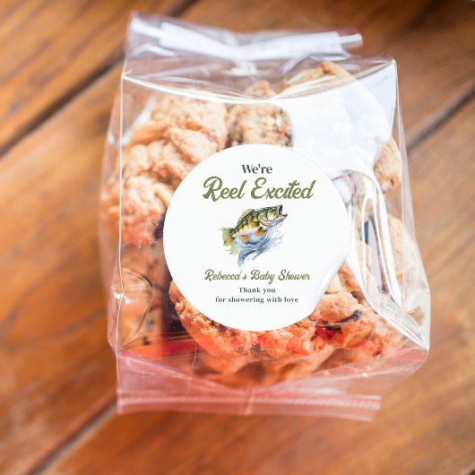 リール興奮の大きな魚の漁師の赤ちゃんシャワー ラウンドシール