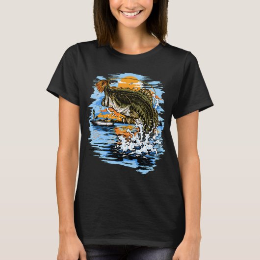 ルアーに飛びつくラージマウスバス Tシャツ (正面)