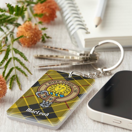 ルイス・クレストのクラン・マクロード キーホルダー (正面右)