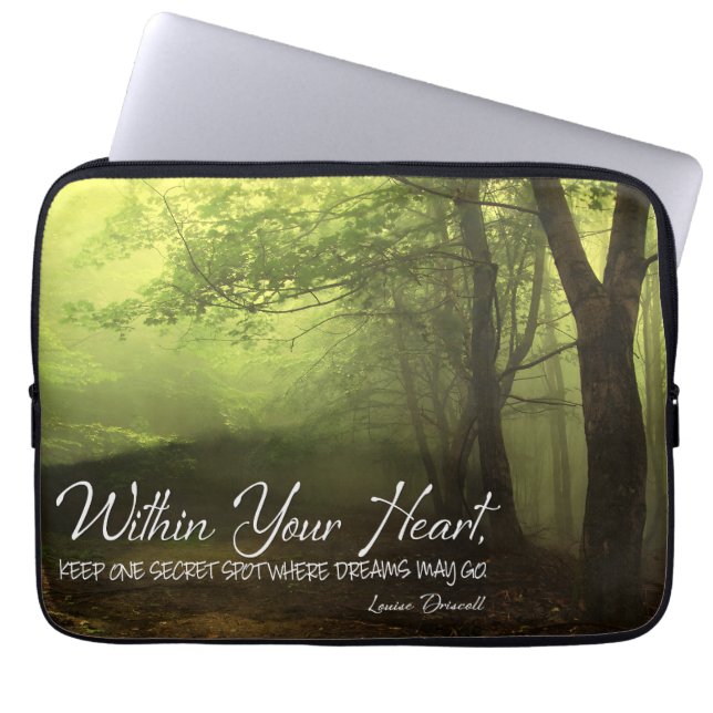 ルイセドリスコル感動的引用文「内」 ラップトップスリーブ (正面)