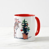 ルイ・ワインのクリスマスツリーと子猫 マグカップ (正面右)