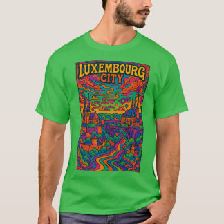 ルエンブルク市 の サイケデリック な 都市景観 カラフル R Tシャツ