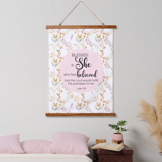 ルカ1:45は賛美彼女の水色ピンクのフローラ 吊り下げ型タペストリー (寝室)