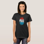 ルクセンブルク国旗の指紋DNA Tシャツ (正面フル)
