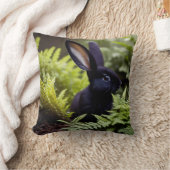 ルシファー・ザ・ブラック・バニー: 悪戯の黒い束 クッション (ブランケット)