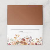 ルスティック バーガンディ テラコッタ フラワーのウェディング プレイスカード (外部開封)