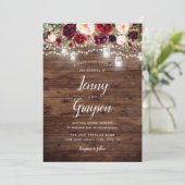 ルスティック バーガンディ フローラル メイソンジャー ライト ウェディング 招待状 (スタンド正面)
