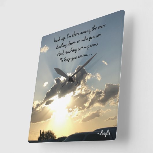 ルックアップ-愛する人への貢ぎ物 スクエア壁時計 (傾斜)