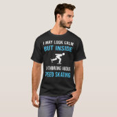 ルックコンカルスピードスケートで滑るスケートスケーター Tシャツ (正面フル)