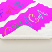 ルック・リップスティック・ピンクを具現したFAB CHICAロゴ シェルパブランケット (3/4)