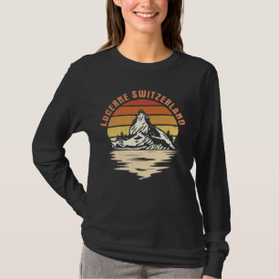 ルツェルンスイスアトラクションスイスマウンテンズスイ Tシャツ