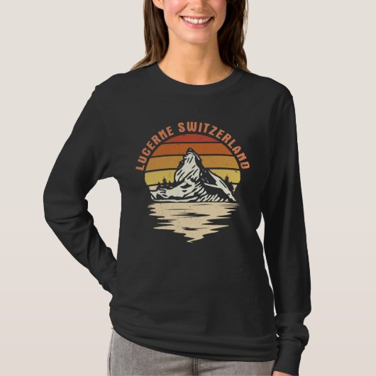 ルツェルンスイスアトラクションスイスマウンテンズスイ Tシャツ (正面)