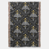 ルナガの蛾、月の相とツタのダマスクパターン スローブランケット (正面縦)